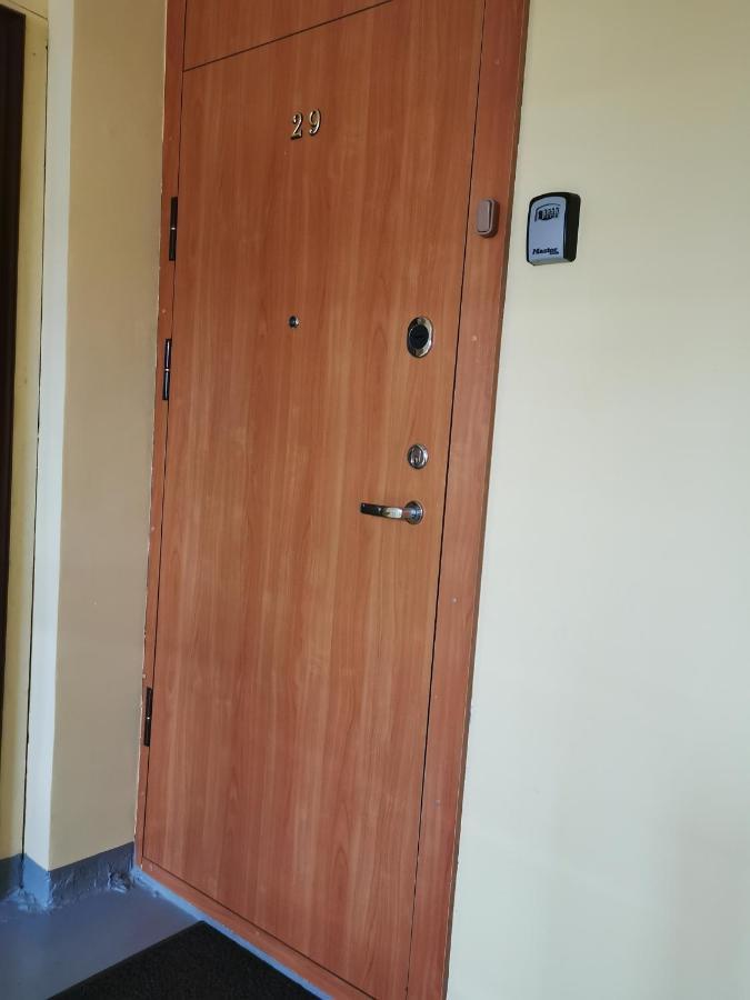 Buto Nuoma Zemaites Gatveje Apartment Telšiai Екстериор снимка
